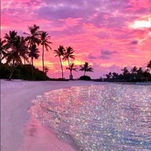 Meet your Posher, Layla